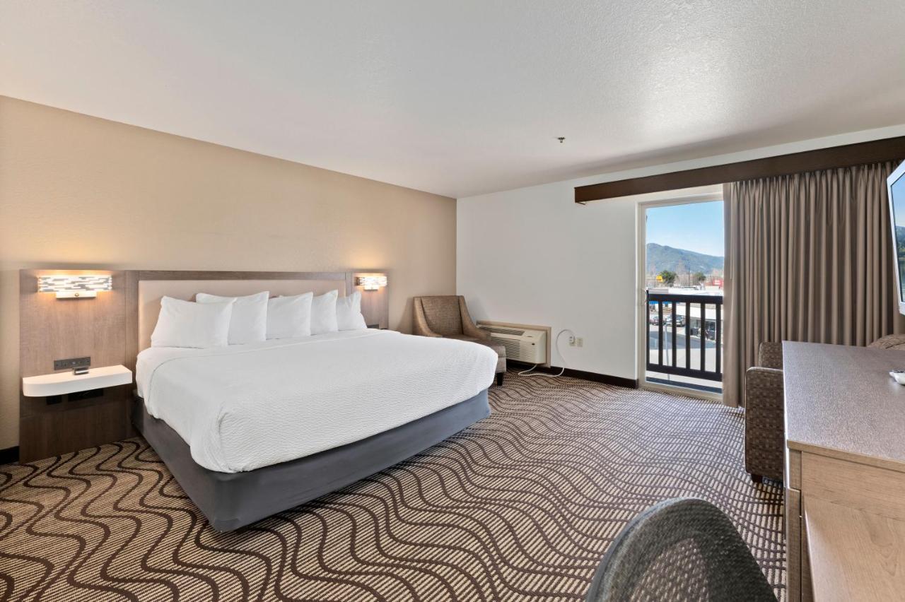 Cedar Street Hotel & Suites Sandpoint Εξωτερικό φωτογραφία