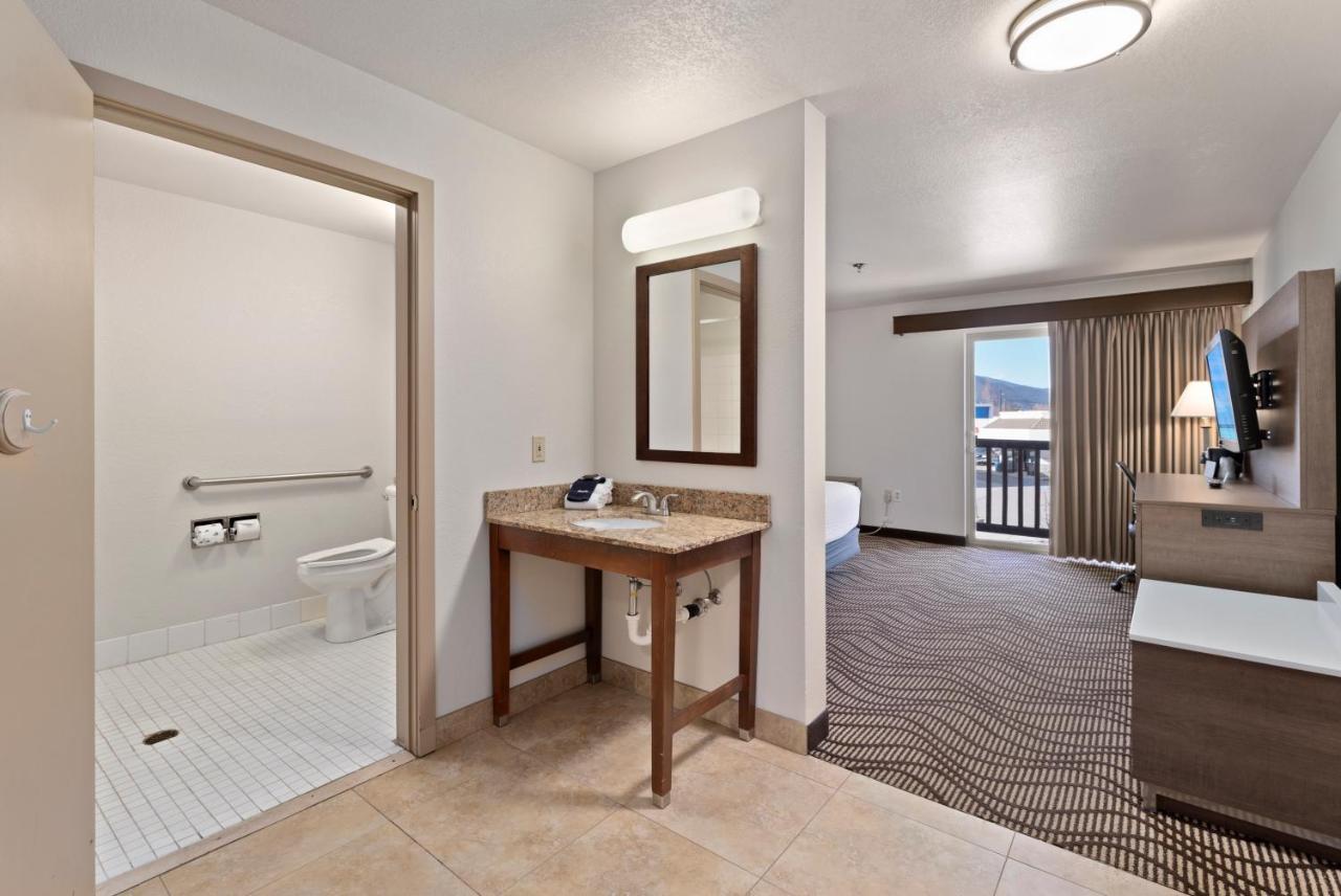 Cedar Street Hotel & Suites Sandpoint Εξωτερικό φωτογραφία